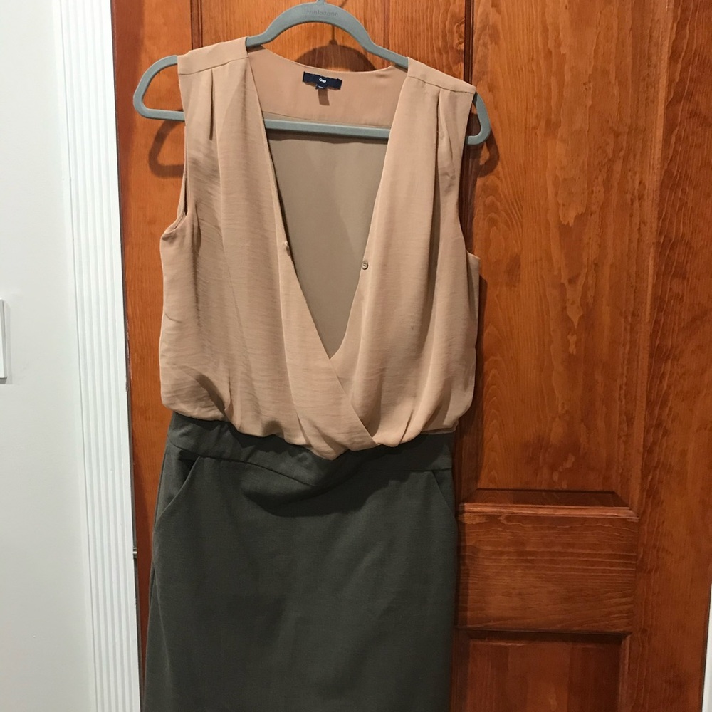 Gap two tone dress